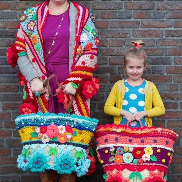 Frida flower bag, handmade crochet vintage style - Picture 4 of 4